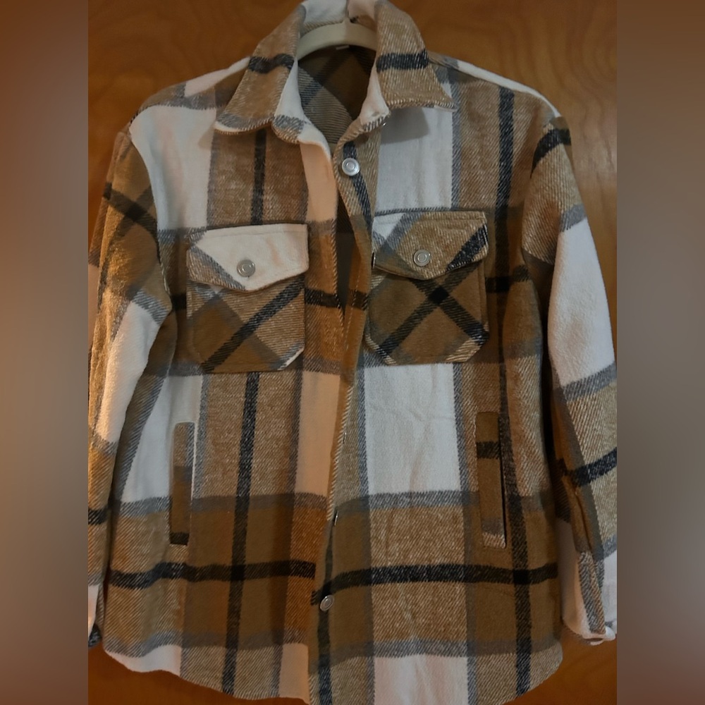 Plaid shacket - Picture 1 of 3